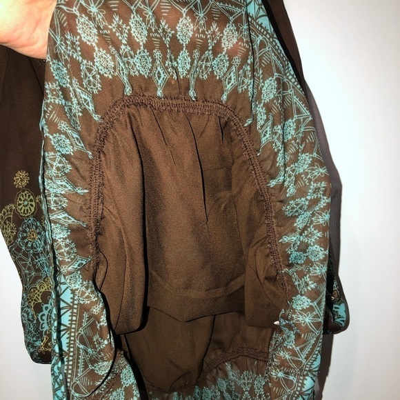Apt. 9 size large teal and brown top. - Picture 7 of 12